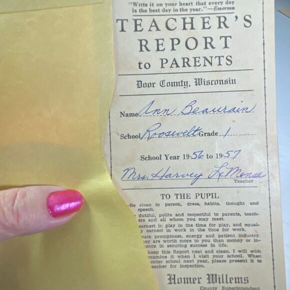 Vintage Ephemera Report cards from 1940’s and 8 years after. - Picture 7 of 10